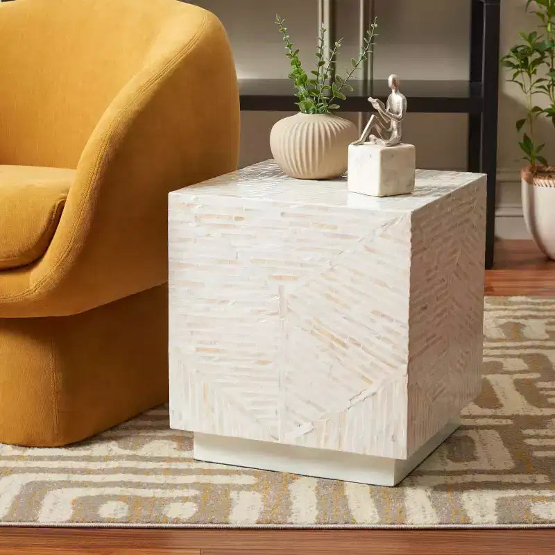 Tabouret d'appoint carré finition nacre artificielle