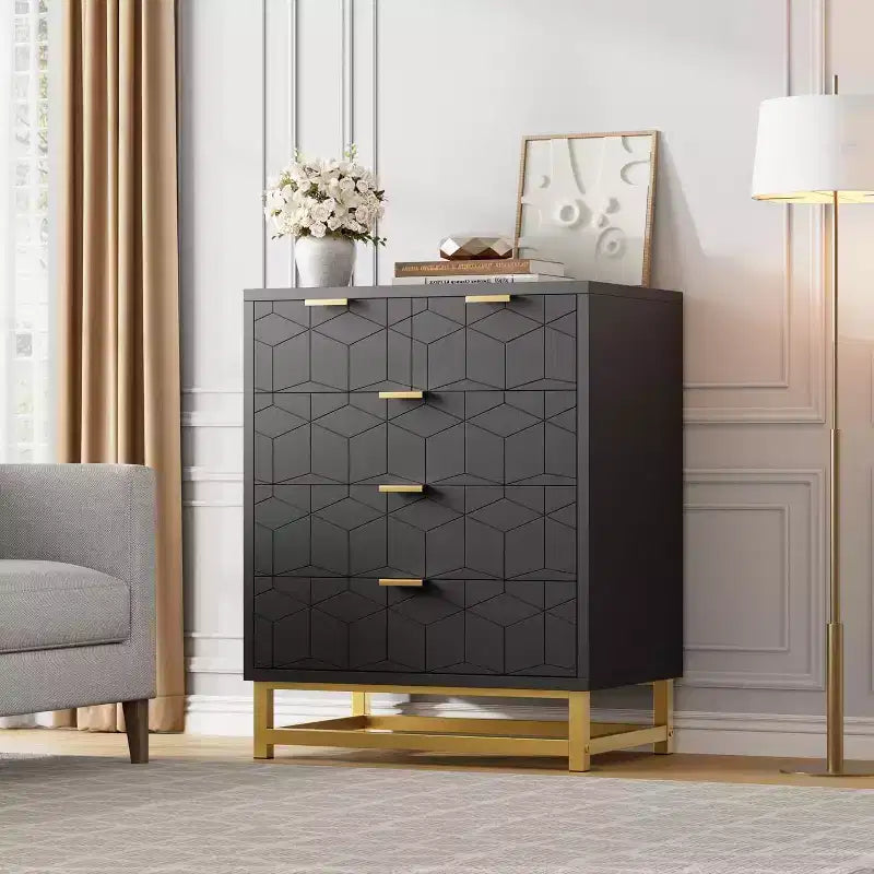 Commode à cinq tiroirs et pieds en métal